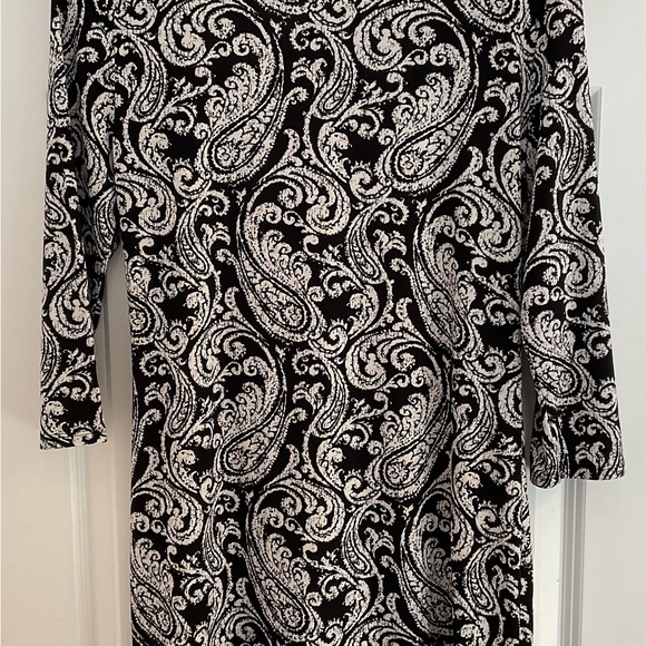 White House Black Market 3/4 Sleeve Asymmetrical Neck Tunic - NWT - Medium - Picture 10 of 10